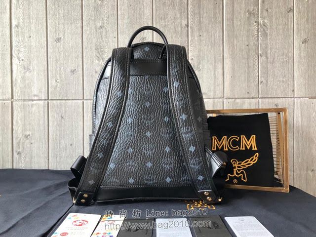 MCM雙肩背包 原單 Stark鉚釘雙肩背包 Visetos塗層材料 標誌性“M”字形多種金屬鉚釘 升級款 MCM女背包  mdmc1343